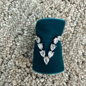 Elegant Silver Ring with Clear Stones